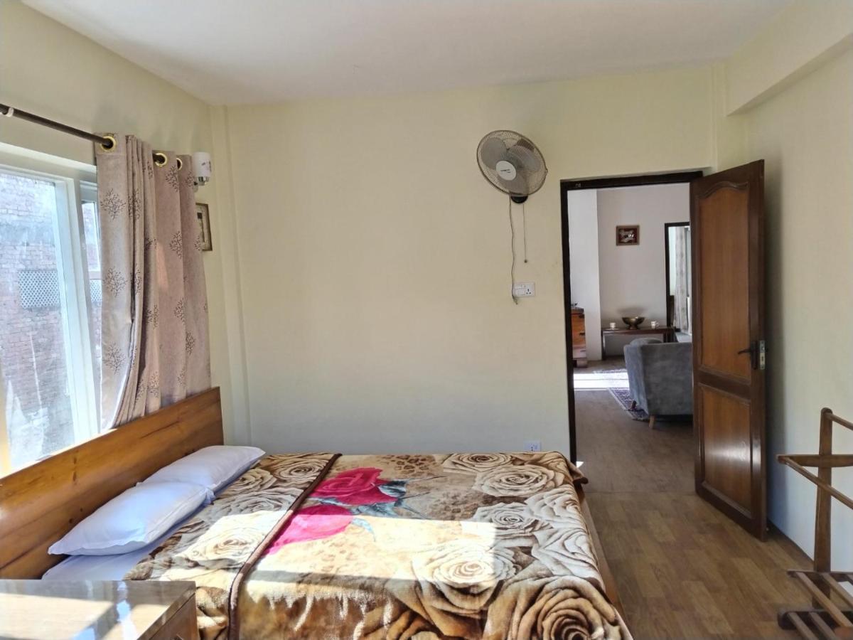 Rooftop Studio And 2Bhk Apartments In Kathmandu'S Most Happening Place Ngoại thất bức ảnh
