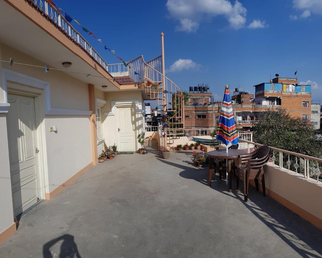 Rooftop Studio And 2Bhk Apartments In Kathmandu'S Most Happening Place Ngoại thất bức ảnh